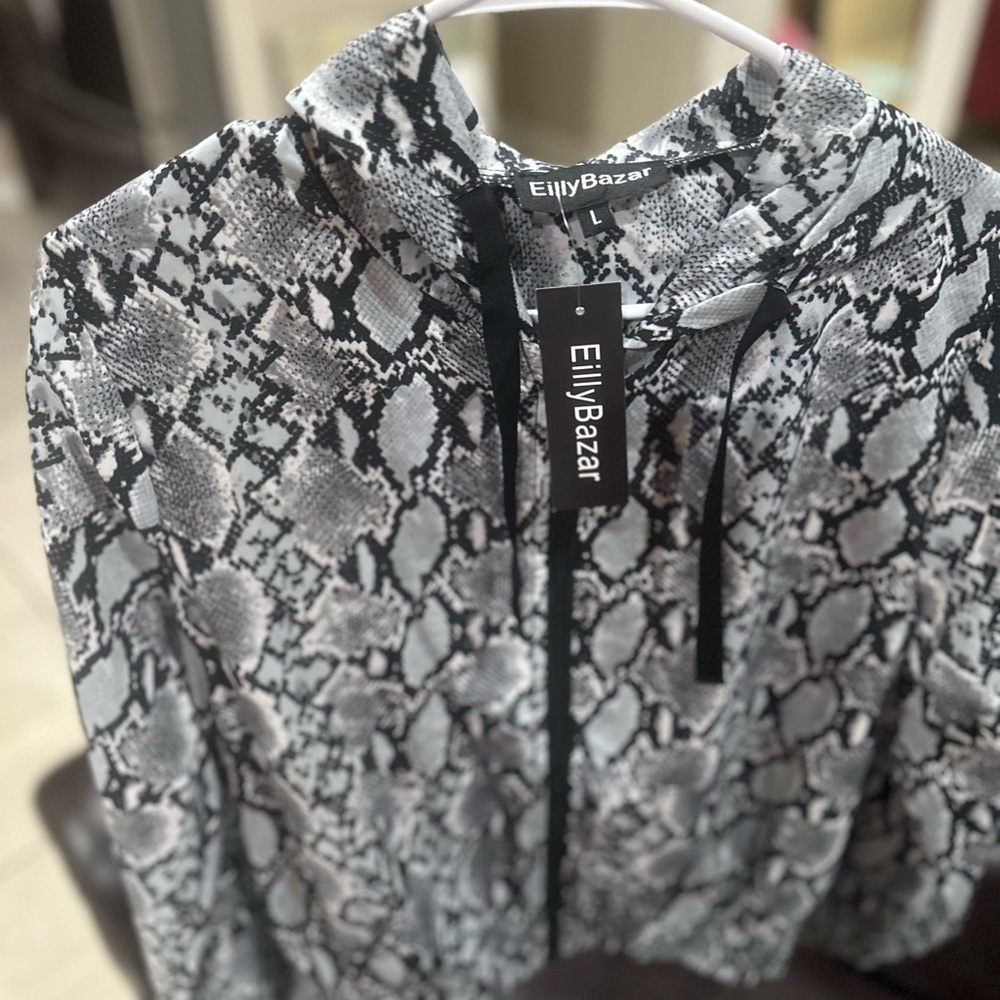 Elly Bazar Black and Gray Snake Print Jacket